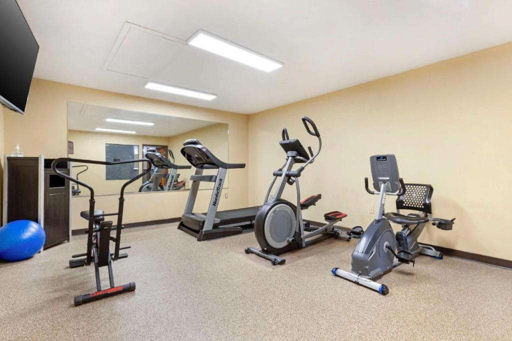 Best Western Locust Grove Inn & Suites Exteriör bild