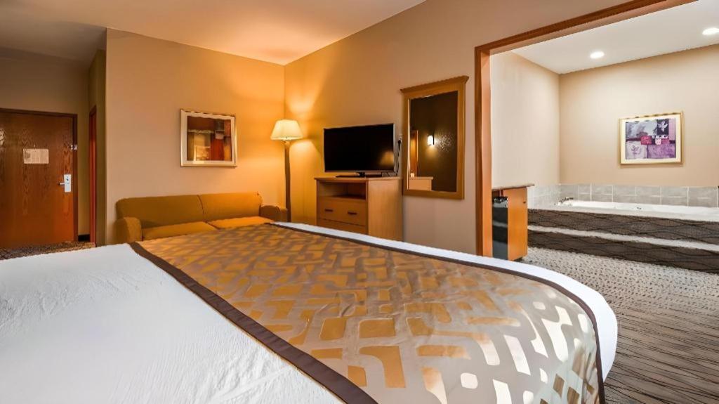 Best Western Locust Grove Inn & Suites Exteriör bild