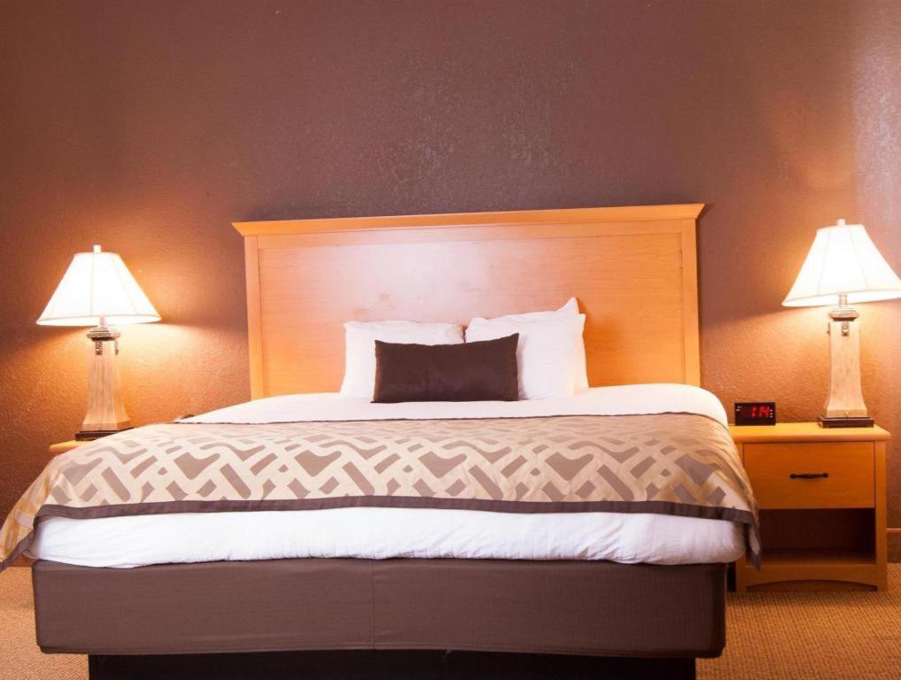 Best Western Locust Grove Inn & Suites Exteriör bild